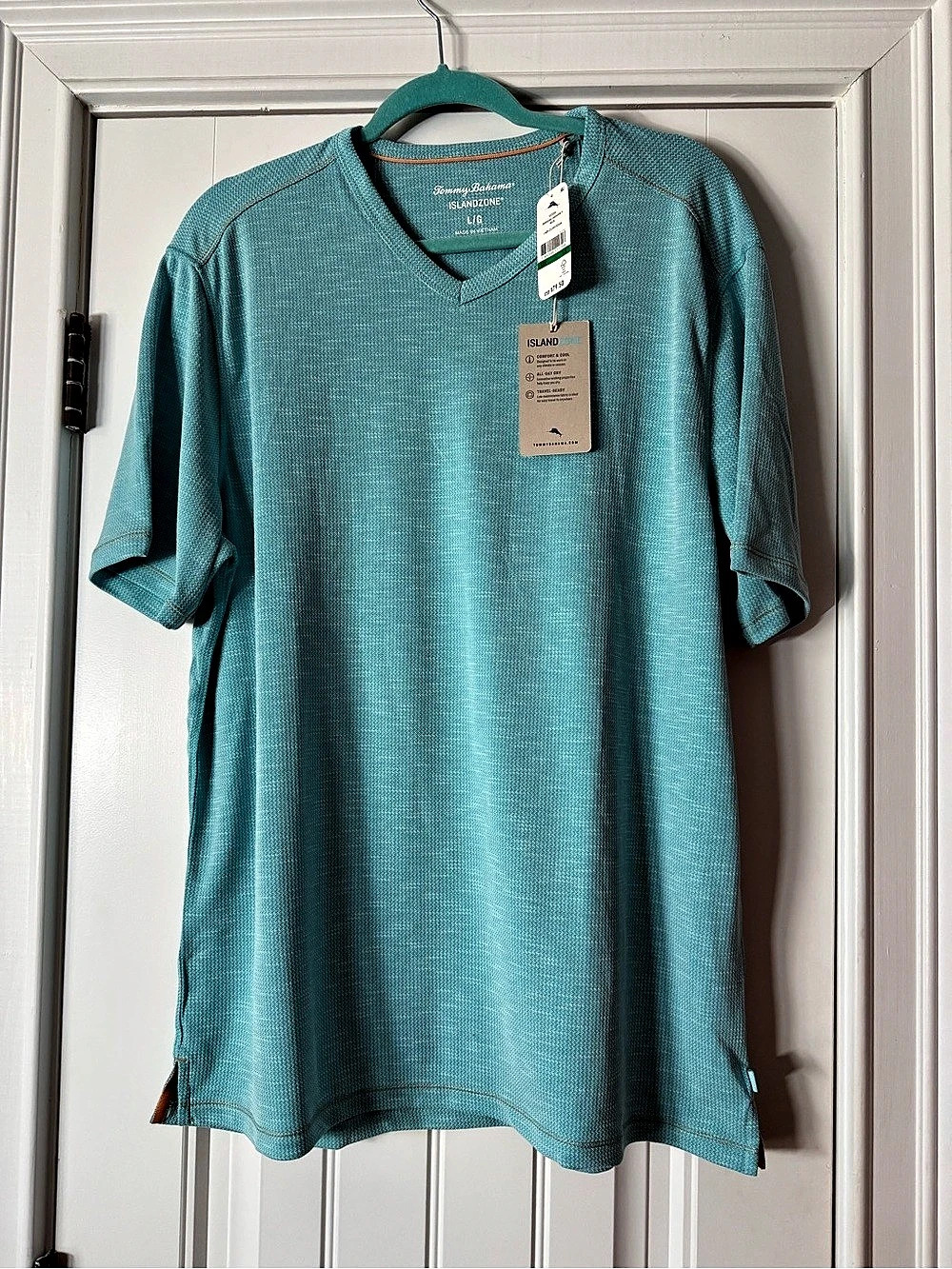Tommy Bahama IslandZone Performance V-Neck Tee Blue Large NWT